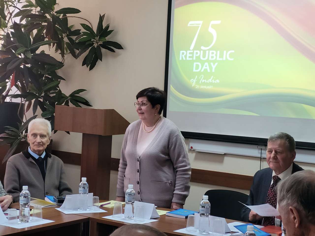 2.Вiкриття круглого столу - Вступне слово Голови ВАI Лукаш О.I.